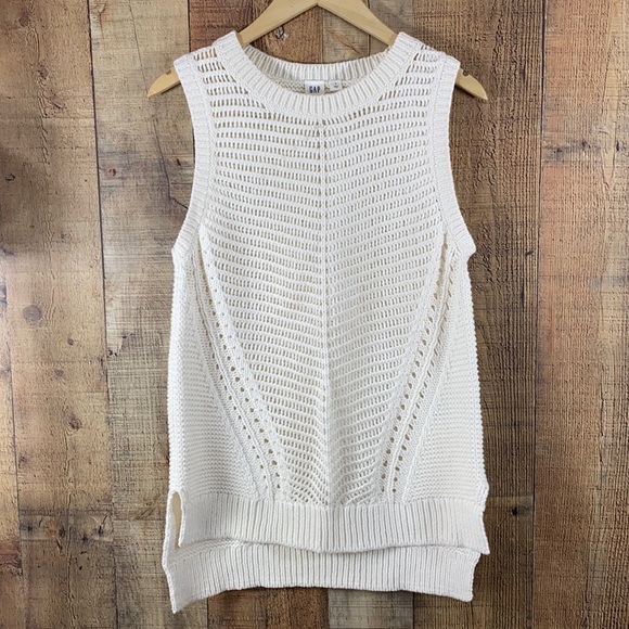 GAP Tops - Gap Ivory Snow Knitted Sleeveless High Low Top